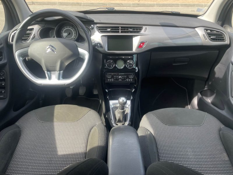 CITROEN C3 1.2VTI 82CV