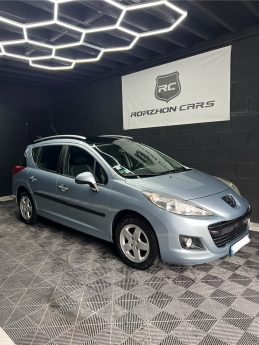 PEUGEOT 207 2010