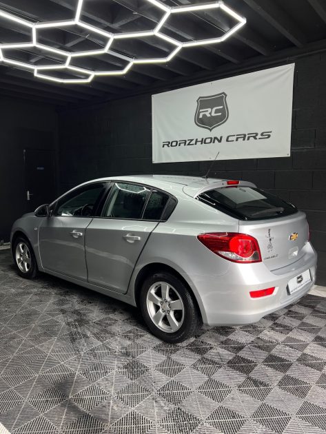 CHEVROLET CRUZE 2011
