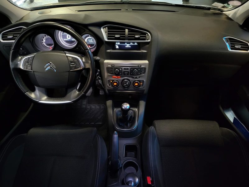 CITROEN C4 1.2 PURE TECH 110cv FEEL / 1ERE MAIN / SUIVI COMPLET CITROEN