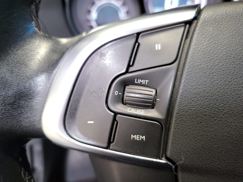 CITROEN C4 1.2 PURE TECH 110cv FEEL / 1ERE MAIN / SUIVI COMPLET CITROEN