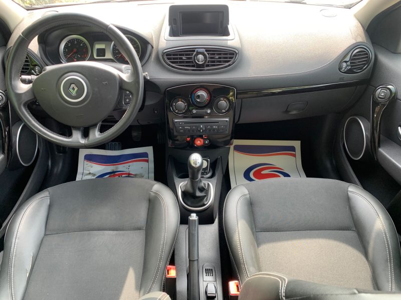 RENAULT CLIO 2012 1.5 DCI