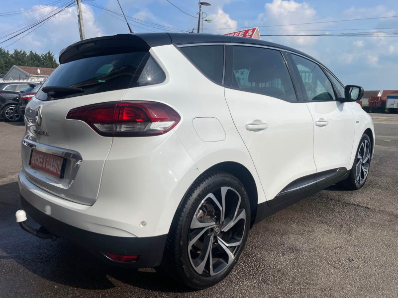 RENAULT SCENIC IV  2020 BOSE BOITE AUTO 1.7 DCI - 120CV 