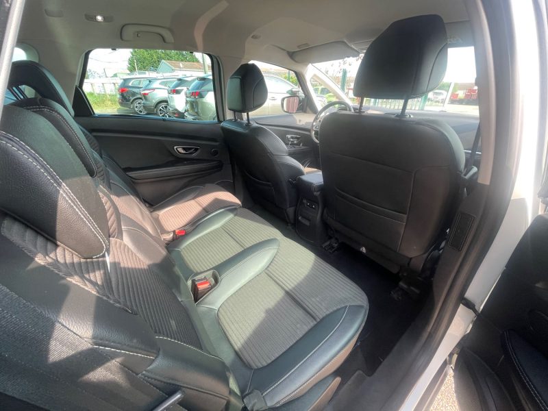 RENAULT SCENIC IV  2020 BOSE BOITE AUTO 1.7 DCI - 120CV 