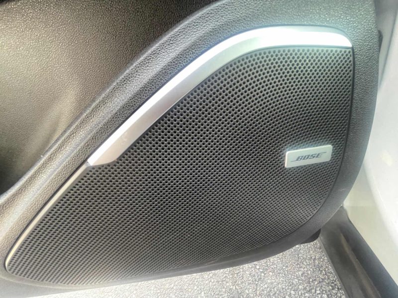 RENAULT SCENIC IV  2020 BOSE BOITE AUTO 1.7 DCI - 120CV 