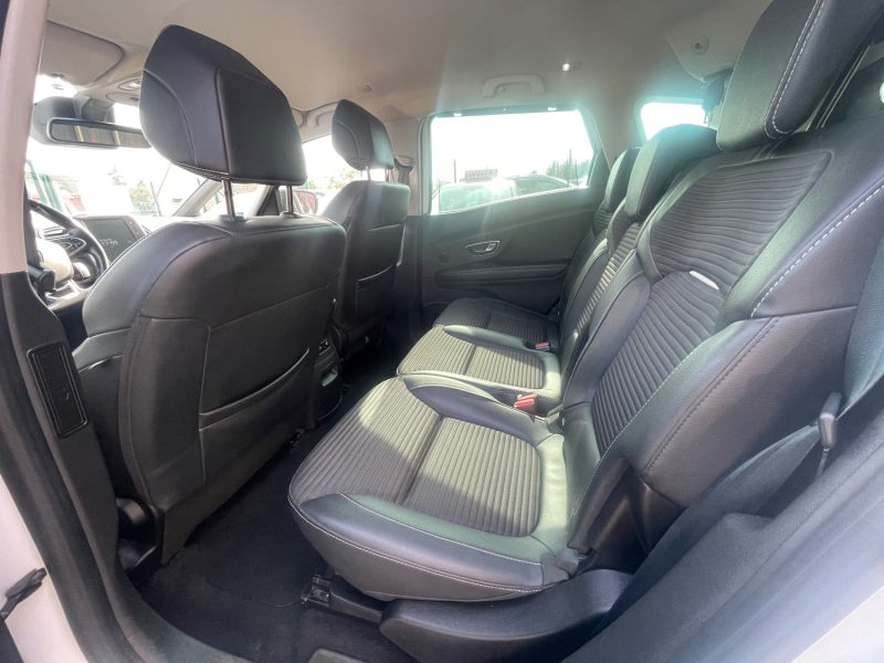 RENAULT SCENIC IV  2020 BOSE BOITE AUTO 1.7 DCI - 120CV 