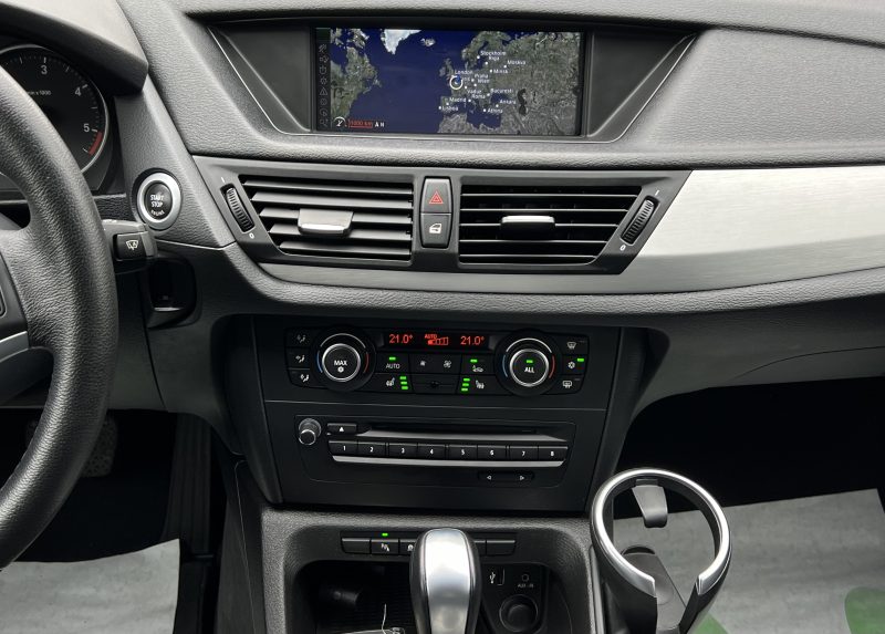 BMW X1 E84 LUXE 23D XDRIVE 2.0 204 Cv CUIR TOIT OUVRANT HARMAN KARDON GRAND GPS - GARANTIE 1 AN