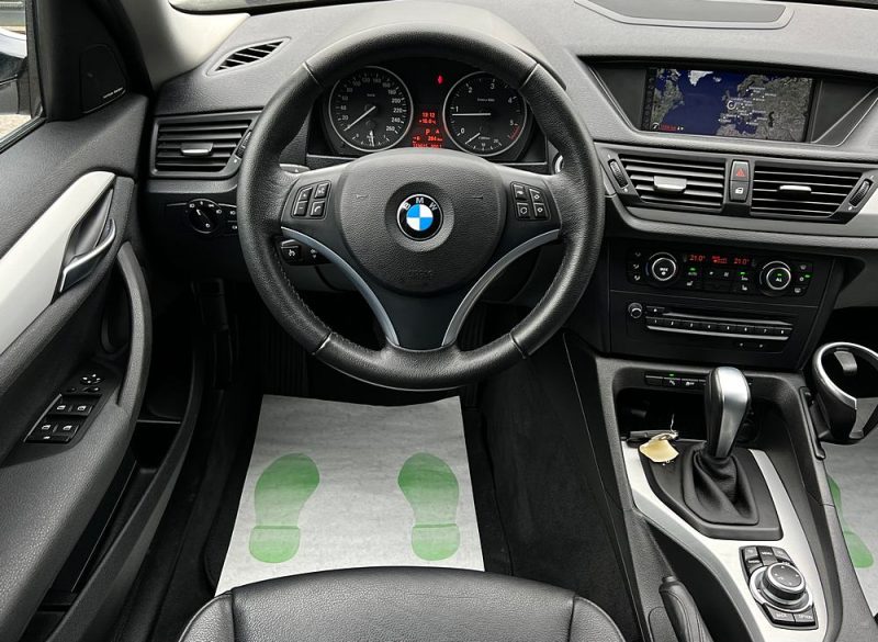 BMW X1 E84 LUXE 23D XDRIVE 2.0 204 Cv CUIR TOIT OUVRANT HARMAN KARDON GRAND GPS - GARANTIE 1 AN