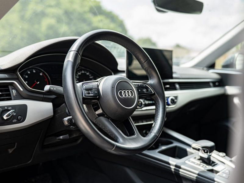 AUDI A5 Sportback 2.0 35 TFSI DESIGN MHEV 150CH S TRONIC 7 - PREMIÈRE MAIN