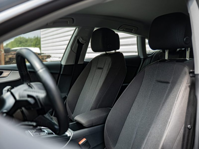 AUDI A5 Sportback 2.0 35 TFSI DESIGN MHEV 150CH S TRONIC 7 - PREMIÈRE MAIN