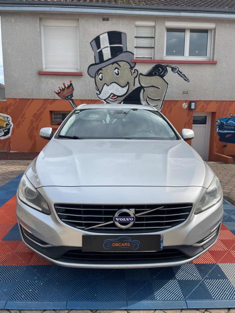 VOLVO V60 2015  2.0 TDi   Geartronic 150 cv Boîte auto
