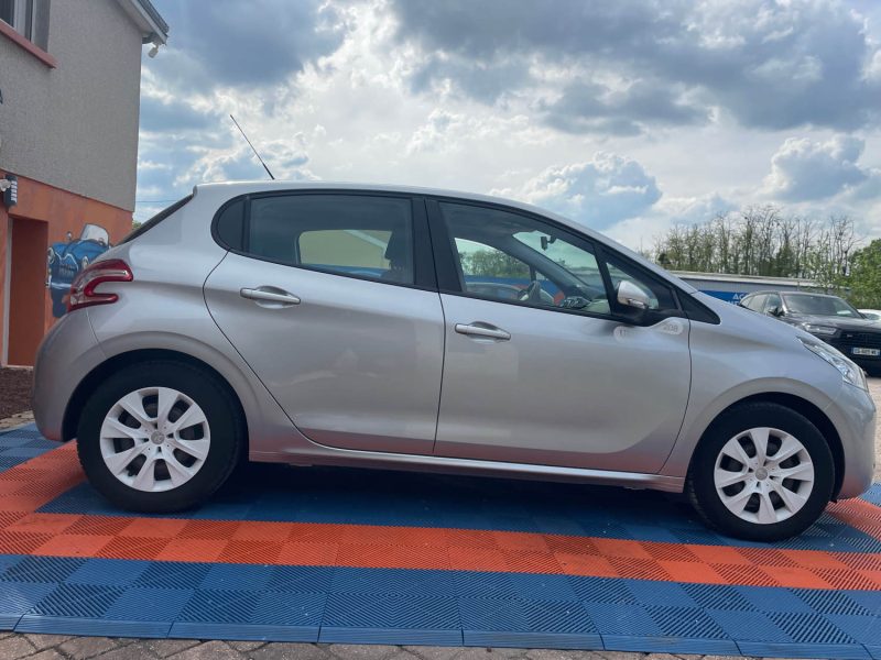 PEUGEOT 208 2015 1.0 VTi 12V 68 cv