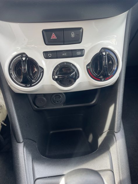 PEUGEOT 208 2015 1.0 VTi 12V 68 cv