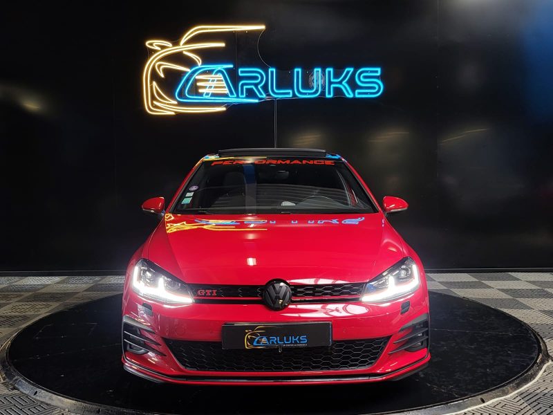 VOLKSWAGEN GOLF 2.0 GTI STAGE 2 +300CV DSG 6 / TOIT OUVRANT + VIRTUAL COCKPIT + DYNAMIC LIGHT /