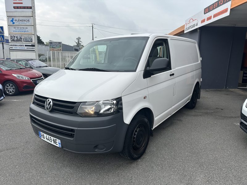 VOLKSWAGEN TRANSPORTER T5 2011