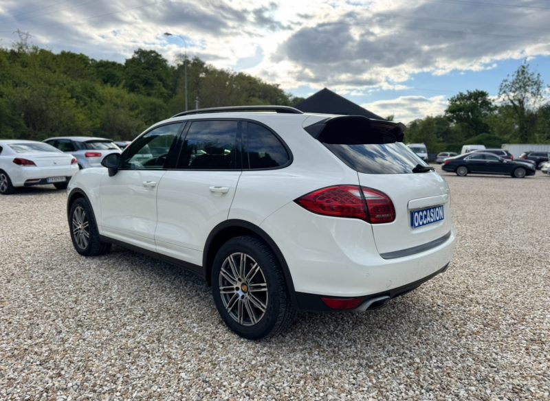 PORSCHE CAYENNE 2011