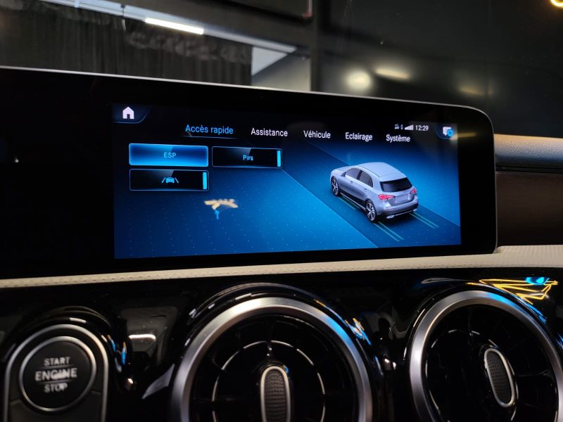 MERCEDES CLASSE A 180 136cv PROGRESSIVE LINE / TOIT OUVRANT + ATTELAGE + CUIR BLANC /