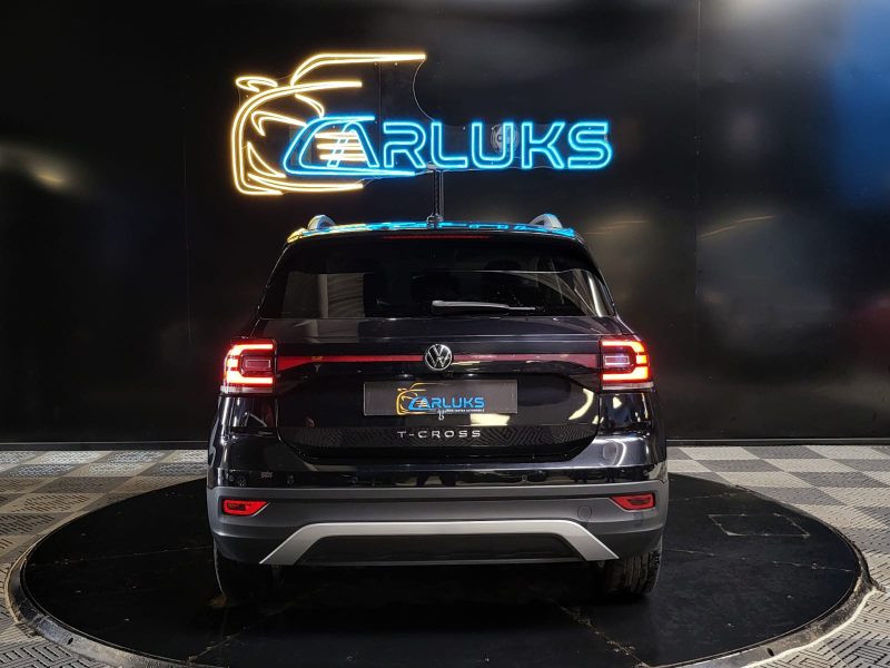 VOLKSWAGEN T-CROSS 1.0 TSI 110cv BUSINESS / SIEGES CHAUFFANTS / APPLE CARPLAY / INDUCTION