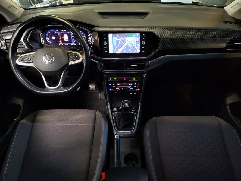 VOLKSWAGEN T-CROSS 1.0 TSI 110cv BUSINESS / SIEGES CHAUFFANTS / APPLE CARPLAY / INDUCTION