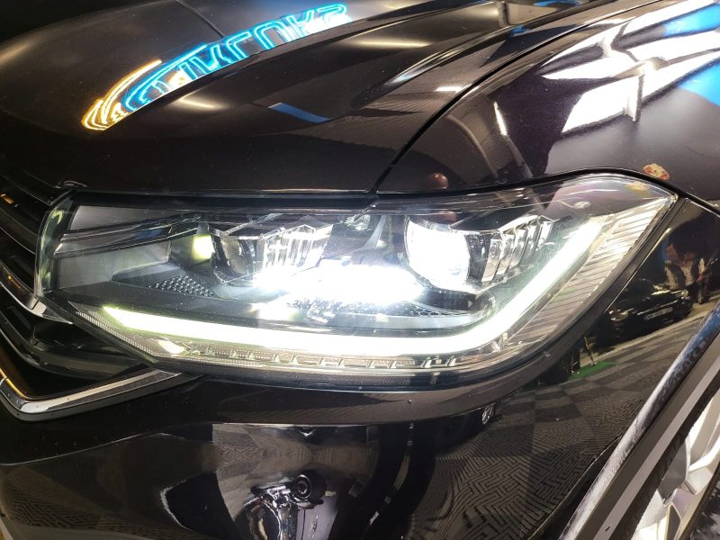 VOLKSWAGEN T-CROSS 1.0 TSI 110cv BUSINESS / SIEGES CHAUFFANTS / APPLE CARPLAY / INDUCTION