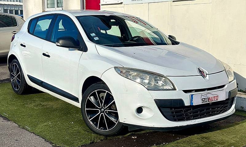 1.5 DCI 85CV AIR / 2 PLACES SOCIETE