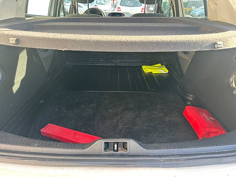 1.5 DCI 85CV AIR / 2 PLACES SOCIETE