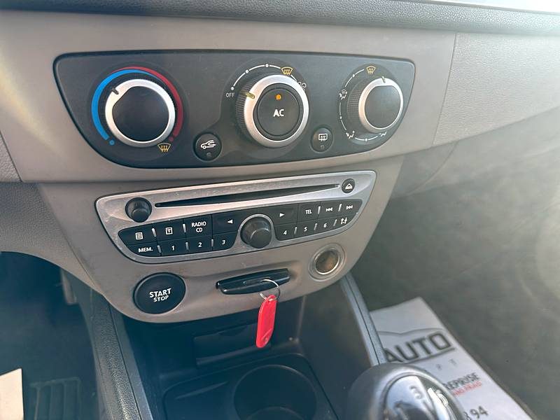 1.5 DCI 85CV AIR / 2 PLACES SOCIETE