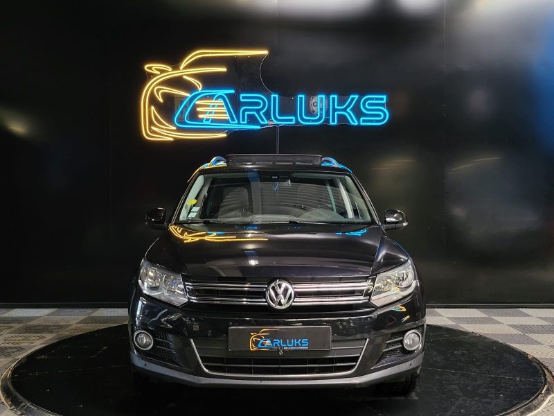 VOLKSWAGEN TIGUAN 2.0 TDI BlueMotion 110CV SERIE SPECIALE MATCH / TOIT OUVANT + CAMERA DE RECUL /