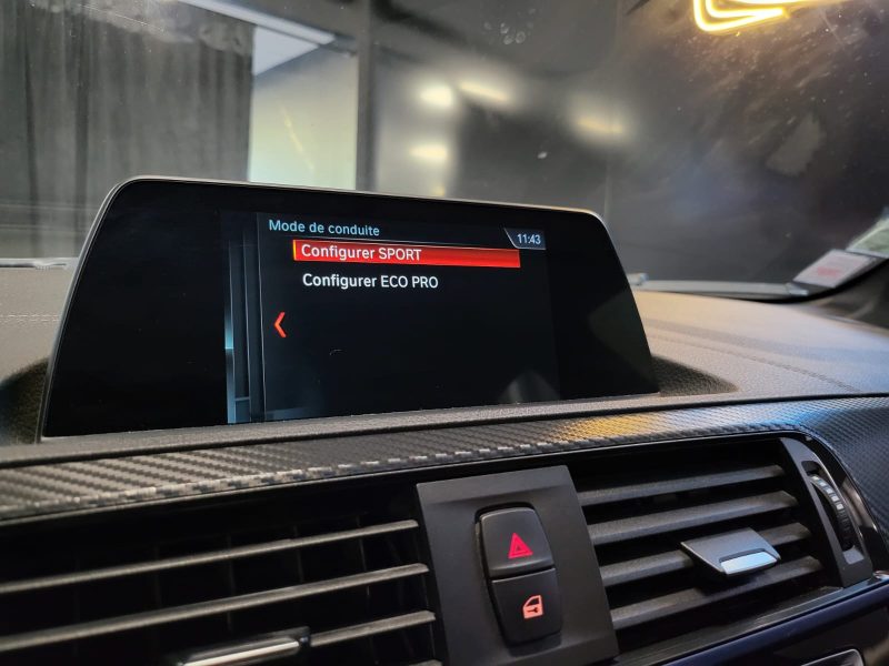 BMW SERIE 1 116i 109cv PACK M / ENTRETIEN COMPLET / RADAR AV+AR DE RECUL / FULL LED / DRIVE SELECT /