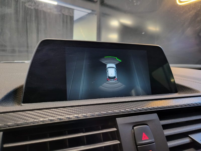 BMW SERIE 1 116i 109cv PACK M / ENTRETIEN COMPLET / RADAR AV+AR DE RECUL / FULL LED / DRIVE SELECT /