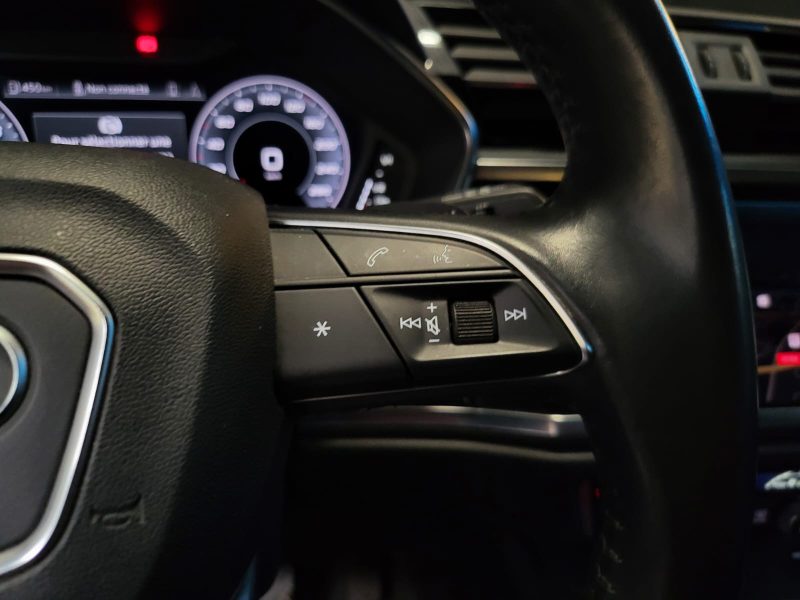 AUDI Q3 35 TFSI 150cv S LINE / SUIVI AUDI / CARPLAY SANS FIL / VIRTUAL COCKPIT / LUMIERE D'AMBIANCE 