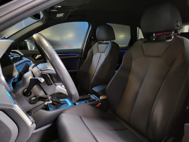 AUDI Q3 35 TFSI 150cv S LINE / SUIVI AUDI / CARPLAY SANS FIL / VIRTUAL COCKPIT / LUMIERE D'AMBIANCE 