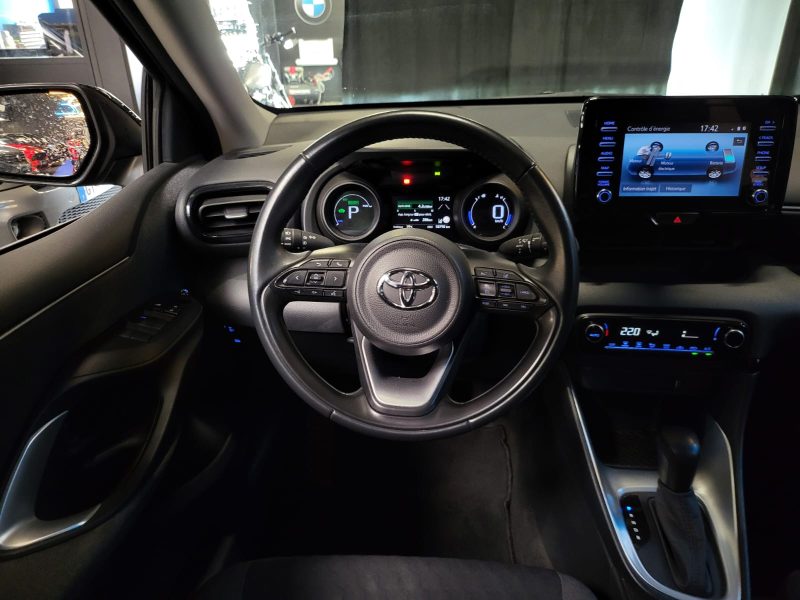 TOYOTA YARIS 1.5 VVT-i 116cv DESIGN / SUIVI TOYOTA / CARPLAY / CAMERA DE RECUL / REGULATEUR ADAPTATI