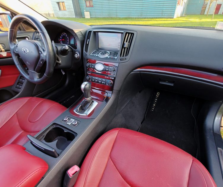 INFINITI G37 CONVERTIBLE 3.7 V6 GT PREMIUM BVA 320cv