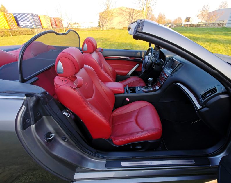 INFINITI G37 CONVERTIBLE 3.7 V6 GT PREMIUM BVA 320cv