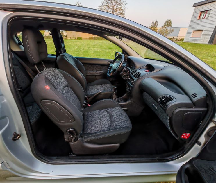 PEUGEOT 206 1.6 16v QUICKSILVER