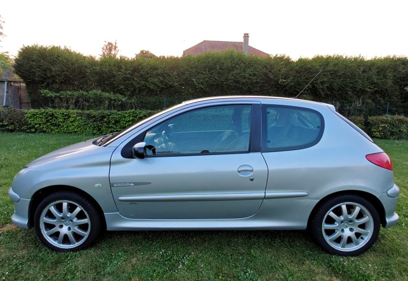 PEUGEOT 206 1.6 16v QUICKSILVER