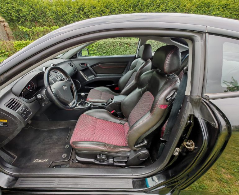 HYUNDAI COUPé 2.0 GLS