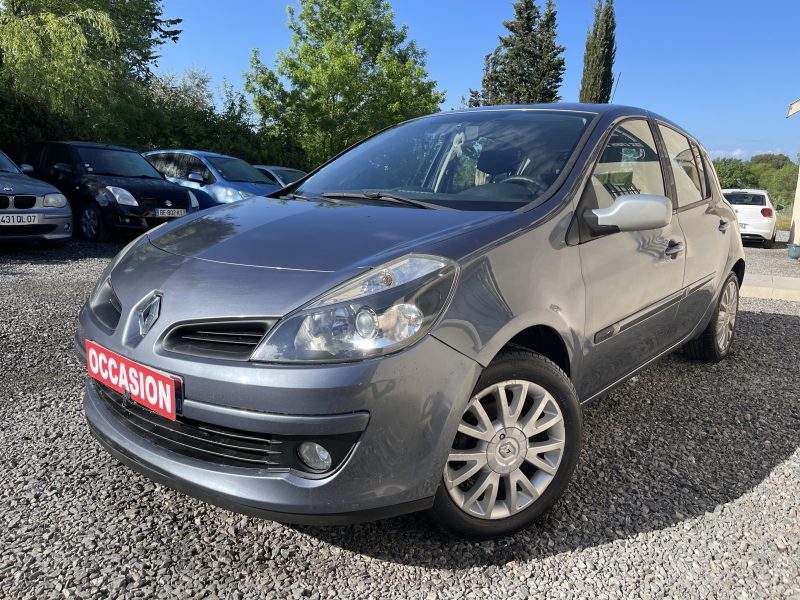 RENAULT CLIO 2005