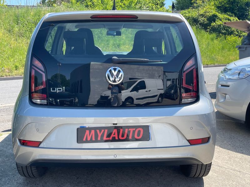 MAGNIFIQUE VOLKSWAGEN UP