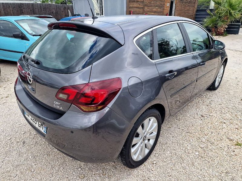 OPEL ASTRA j 2010