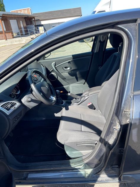 RENAULT MEGANE 3 DCI TURBO 105CH DYNAMIQUE