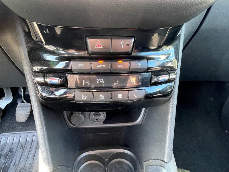 PEUGEOT 208 1.6 EHDI 92CH BLUE LION BUSINESS PACK