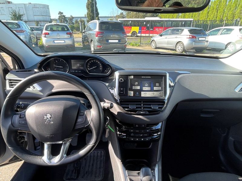 PEUGEOT 208 1.6 EHDI 92CH BLUE LION BUSINESS PACK