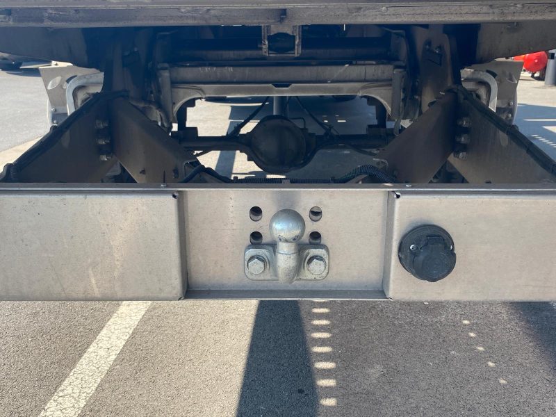 MERCEDES SPRINTER 2023