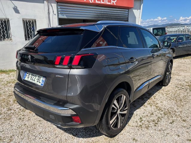PEUGEOT 3008 2018