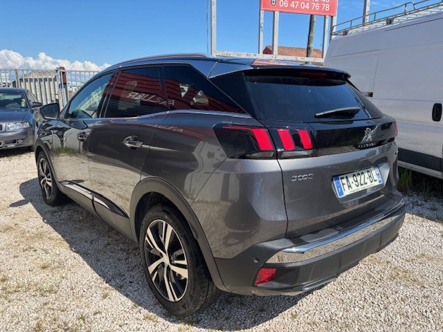 PEUGEOT 3008 2018