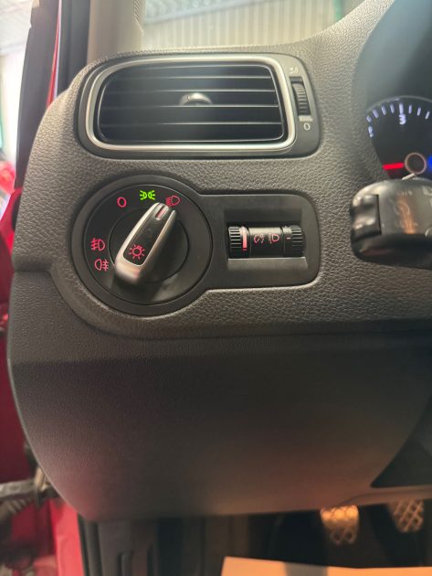 VOLKSWAGEN POLO Sportline 1.6 TDI 90 CR FAP