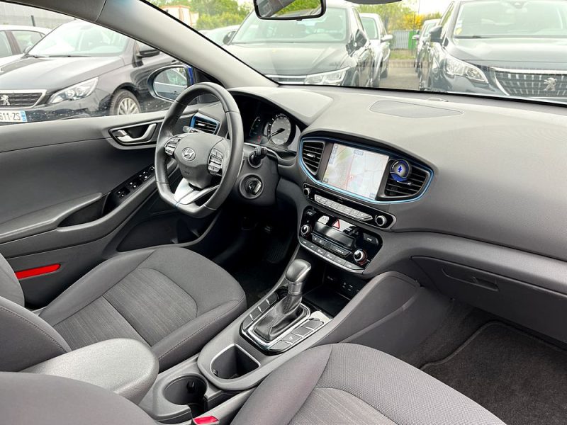 HYUNDAI IONIQ 1.6 GDI BUSINESS 141ch HYBRID