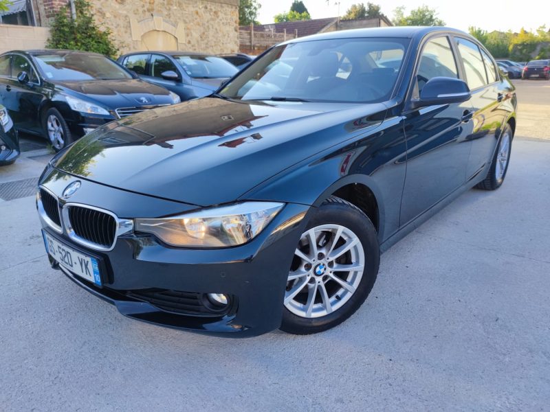 BMW Série 3 320 D A X-Drive 184ch Luxury MOTUR A CHAINE